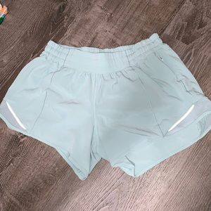 EUC Hazy Jade LuLuLemon Hotty Hot Shorts 4” Size 8